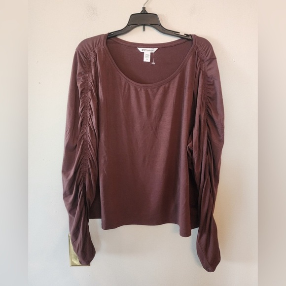 Athleta Tops - Athleta All Around Ruched Top Long Sleeve Boat Neck Stretch brown size 3x